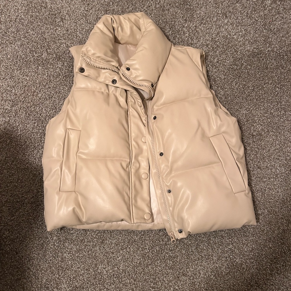 Cream Puffer Vest
